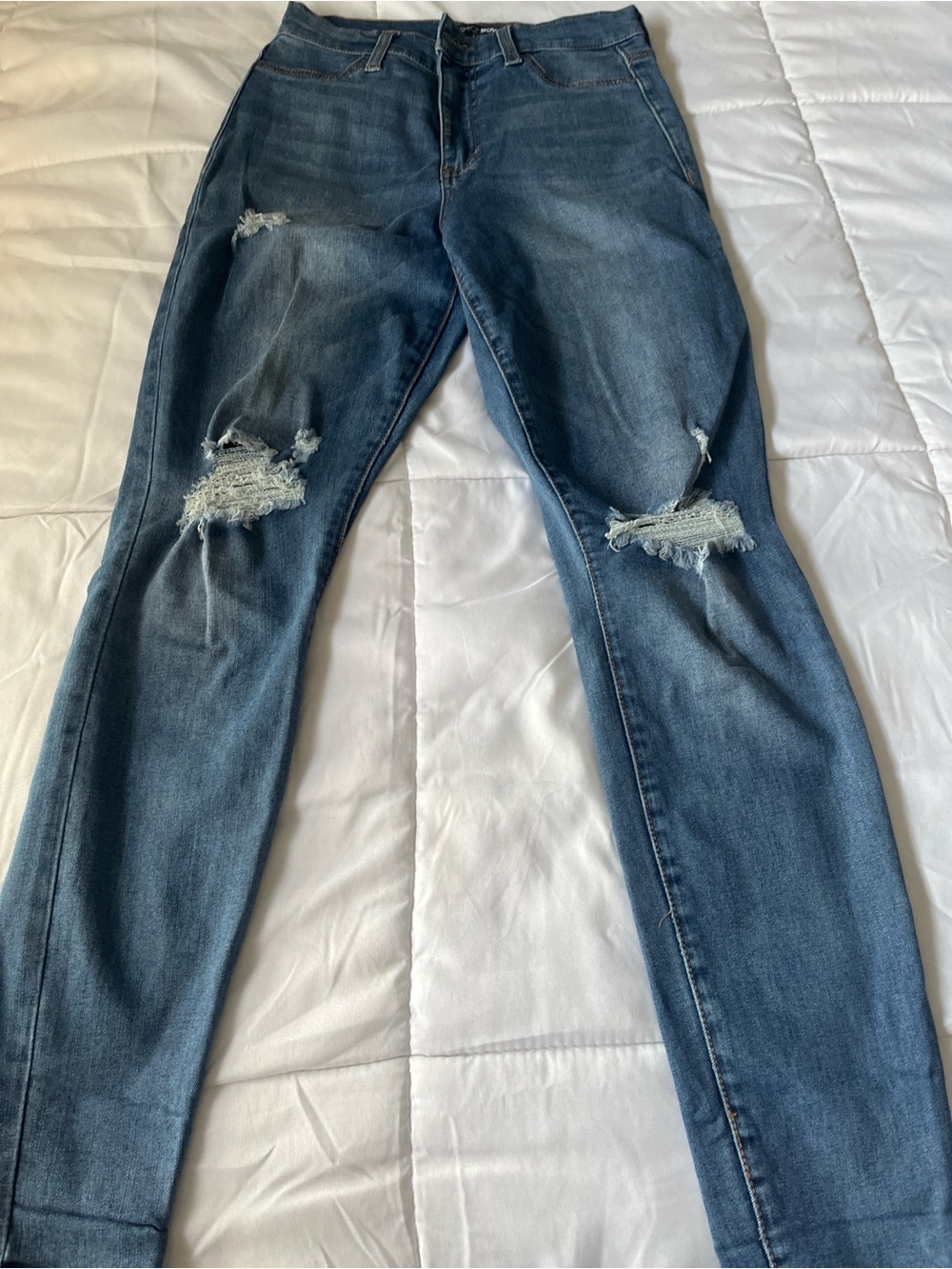 Fashion Nova Women’s Distressed Skinny Jeans - Blue